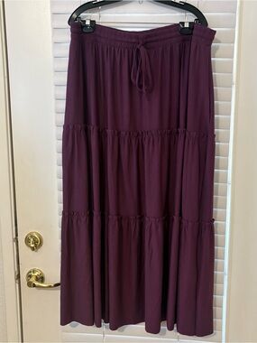 ZENANA Women’s 1X Burgundy Plum Tiered Maxi Skirt Elastic Drawstring Waist